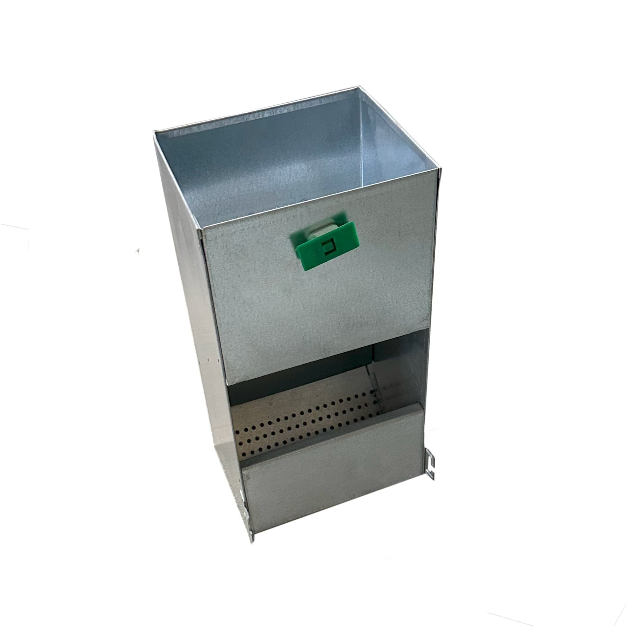 COMEDOURO PARA COELHOS 2.4KG COMEDOURO PARA COELHOS 2.4KG